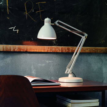 Naska Desk Lamp