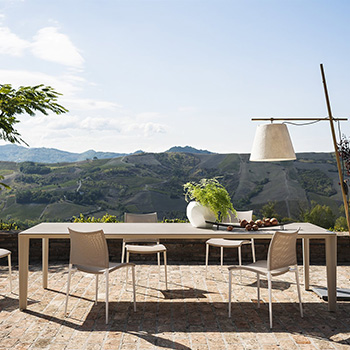 Skin Dining Table - Outdoor