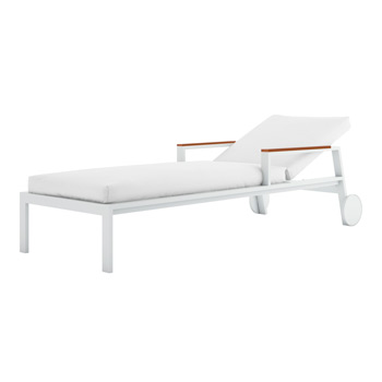 Timeless Chaise Longue with Arms