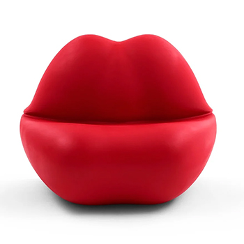 Kiss Lounge Chair - Quickship