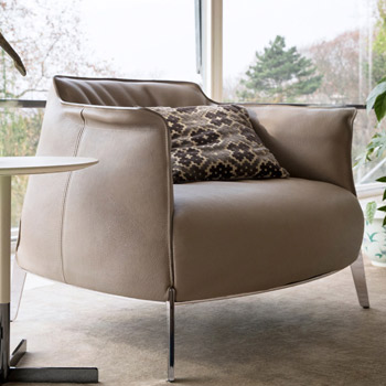 Archibald Gran Comfort Lounge Chair