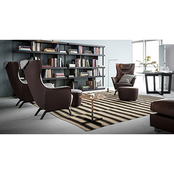 Mamy Blue Lounge Chair