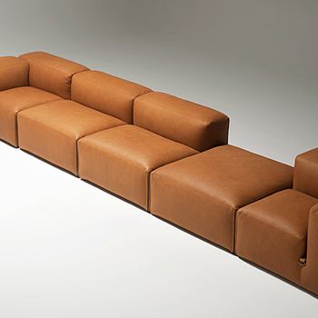 Le Mura Sectional Sofa